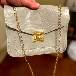 Lizard Embossed Flap Chain Crossbody Bag